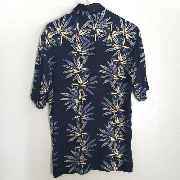 Puritan Hawaiian Shirt - Picture 7 of 7
